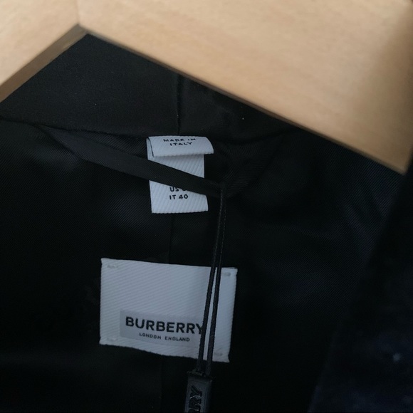 NWT Authentic Burberry black blazer jacket velvet details size 6 - Picture 14 of 16